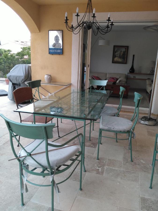 Chambres De La Terre Blanche Sanary-sur-Mer Bagian luar foto