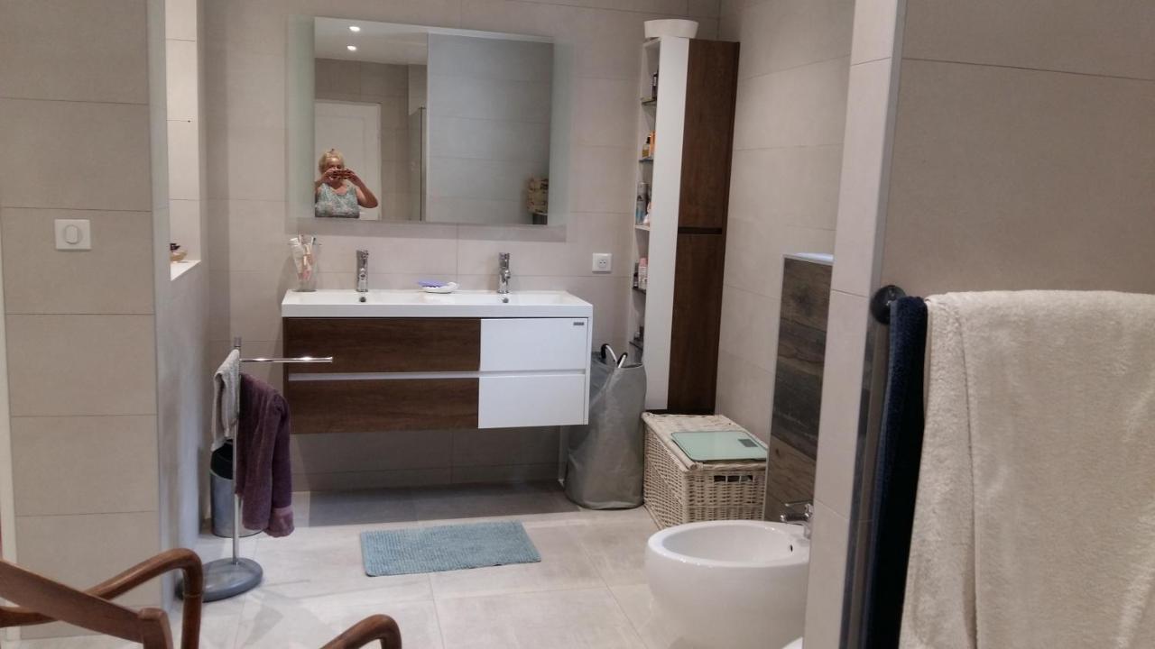 Chambres De La Terre Blanche Sanary-sur-Mer Bagian luar foto