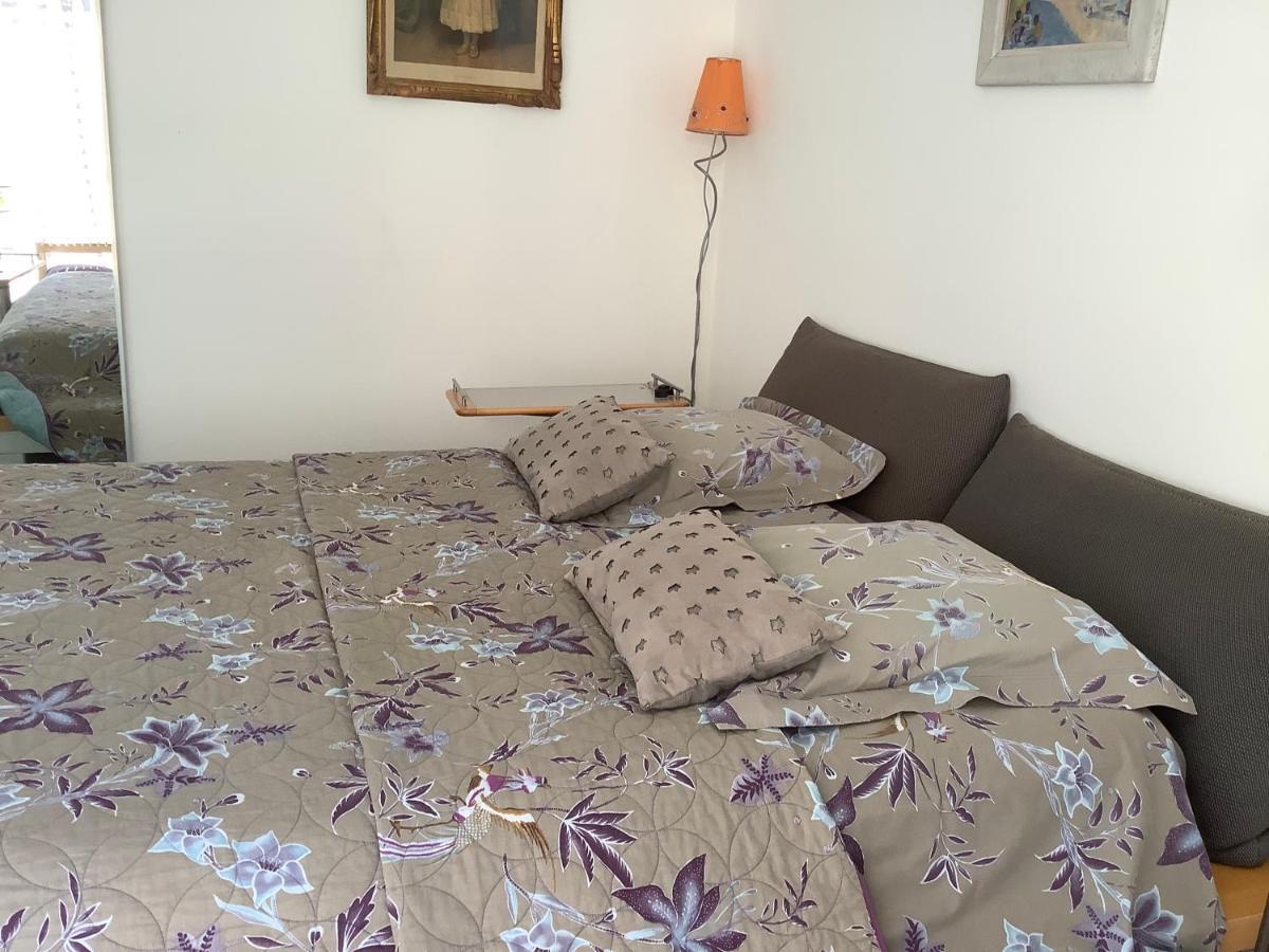 Chambres De La Terre Blanche Sanary-sur-Mer Bagian luar foto