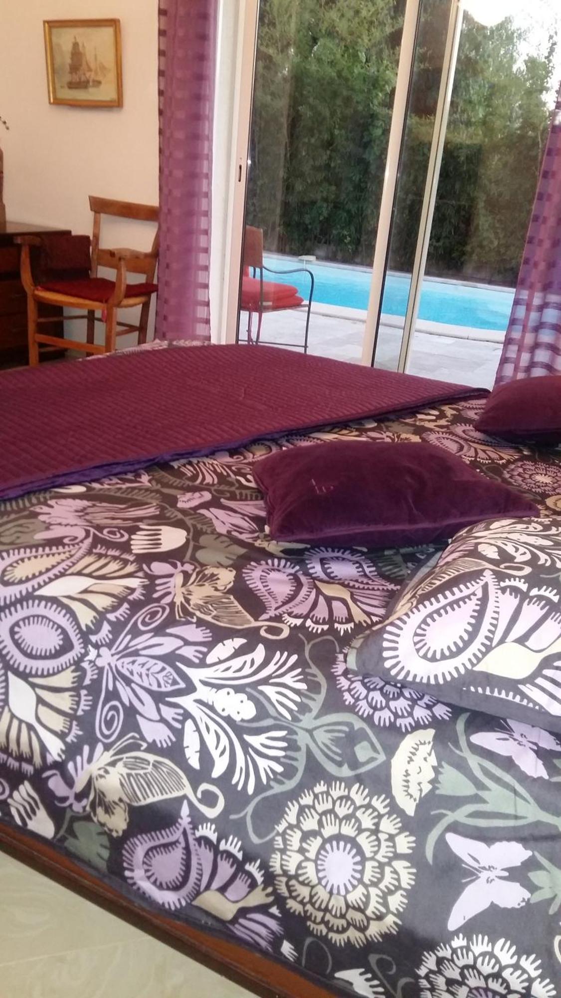 Chambres De La Terre Blanche Sanary-sur-Mer Ruang foto
